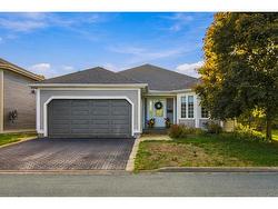 49 Brooklyn Avenue  St.John's, NL A1A 5G3