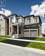 9 BACKHOUSE DRIVE  Richmond Hill, ON L4E 1M8