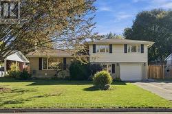 15 MEADOW ROAD  Brantford, ON N3R 3K9