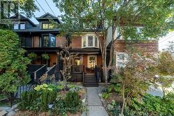 251 CRAWFORD STREET  Toronto, ON M6J 2V7