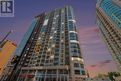 201 - 242 RIDEAU STREET  Ottawa, ON K1N 0B7
