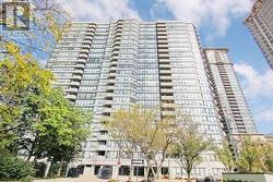 1706 - 330 RATHBURN ROAD W  Mississauga, ON L5B 3Y2