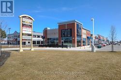 18 - 8241 WOODBINE STREET  Markham, ON L3R 2P1
