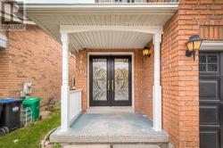 7401 VILLAGE WALK Mississauga, ON L5W 1X6