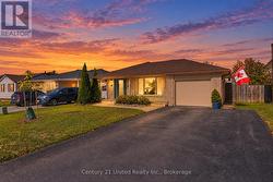 898 SYDENHAM ROAD  Peterborough (Ashburnham Ward 4), ON K9J 1K2