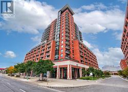 704 - 3091 DUFFERIN STREET  Toronto, ON M6A 0C4