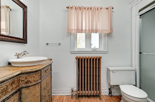 Salle de bains - 71 Rue Chénier, Saint-Eustache, QC 