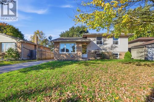 3 PARCREEK PLACE  Strathroy-Caradoc (Nw), ON N7G 3S1