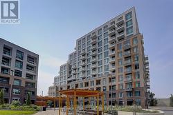 712 - 8 BEVERLEY GLEN BOULEVARD  Vaughan, ON L4J 0L5