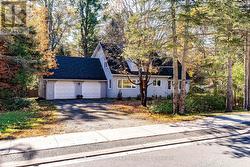 451 MUSKOKA RD #10 ROAD  Huntsville (Stephenson), ON P0B 1L0