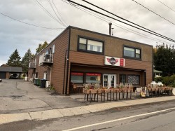 45  - 51 Rue de l'Église N.  Lacolle, QC J0J 1J0