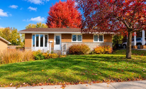 10 Rue Chevalier  Gatineau (Hull), QC J8Y 5T1