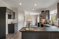 #72-1160 Shellbourne Blvd Campbell River, BC V9W 5G5