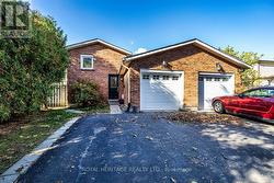 26 HARTSFIELD DRIVE  Clarington, ON L1E 1M5