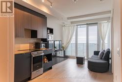 4407 - 3883 QUARTZ ROAD  Mississauga, ON L5B 0M4