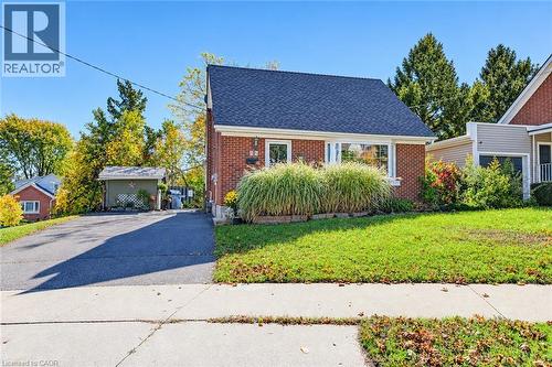 35 Pleasant Avenue, Kitchener, ON 