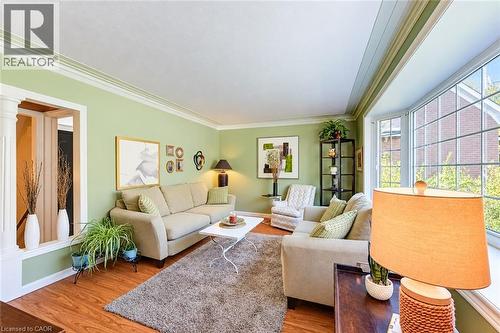 35 Pleasant Avenue, Kitchener, ON 