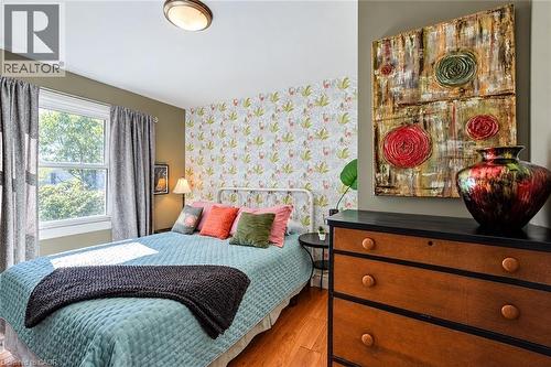 35 Pleasant Avenue, Kitchener, ON 
