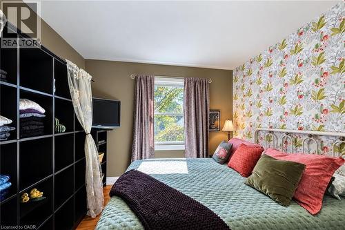 35 Pleasant Avenue, Kitchener, ON 