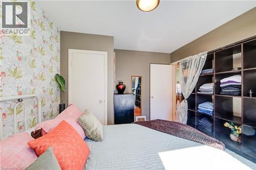35 Pleasant Avenue, Kitchener, ON 