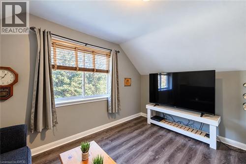 35 Pleasant Avenue, Kitchener, ON 