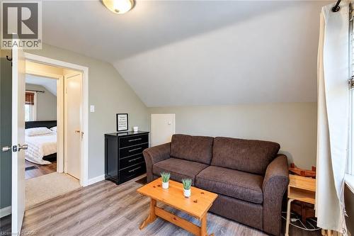 35 Pleasant Avenue, Kitchener, ON 