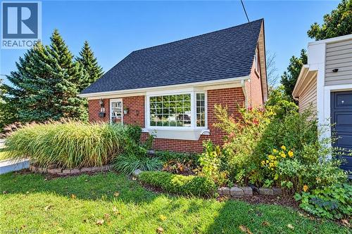 35 Pleasant Avenue, Kitchener, ON 