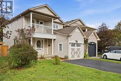 102 BOSWELL DRIVE  Clarington (Bowmanville), ON L1C 5C3