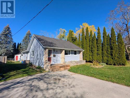 32 CHURCHILL CRESCENT  Kawartha Lakes (Lindsay), ON K9V 3Y6