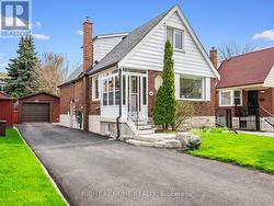 49 AMSTERDAM AVENUE  Toronto, ON M4B 2B9