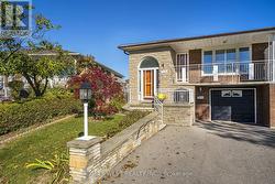 112 HARRIS CRESCENT  Vaughan, ON L4L 1R9