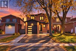 3034 RUNCORN ROW  Mississauga, ON L5N 4S5