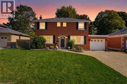 38 ADMIRAL Road  Brantford, ON N3R 1L6