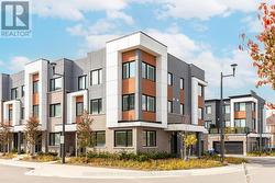 149 GROVEWOOD COMMON Oakville, ON L6H 0X5