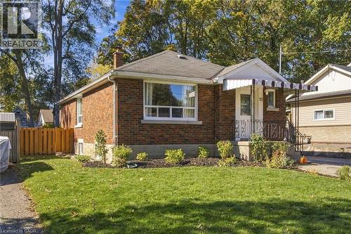 52 Dudhope Avenue, Cambridge, ON 