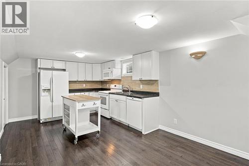 52 Dudhope Avenue, Cambridge, ON 