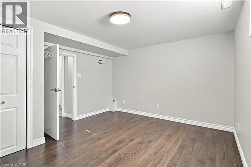 52 Dudhope Avenue, Cambridge, ON 