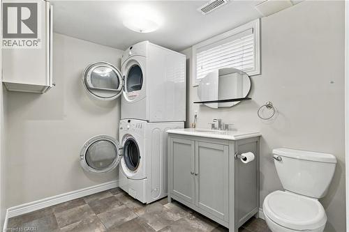 52 Dudhope Avenue, Cambridge, ON 