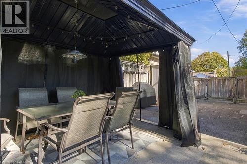 52 Dudhope Avenue, Cambridge, ON 