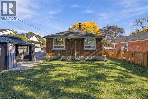 52 Dudhope Avenue, Cambridge, ON 