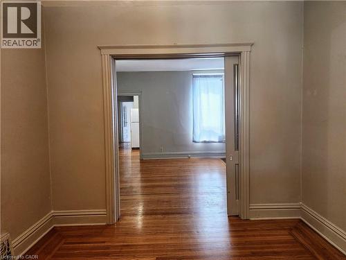 25 Gladstone Avenue, Hamilton, ON 