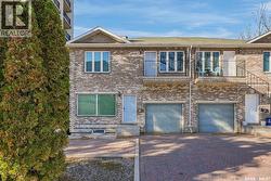 2 563 5th AVENUE N  Saskatoon, SK S7K 2R1