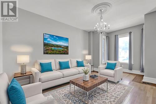318 SIMCOE STREET  Woodstock, ON N4S 1J3