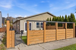 1088 Coronation Avenue  Kelowna, BC V1Y 7A7