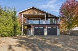 2810 25 Street  Salmon Arm, BC V1E 0G2