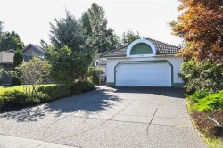 1991 Fairway Dr Campbell River, BC V9H 1R5