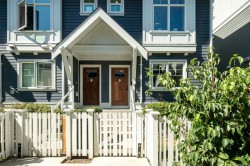 #4-3092 Washington Ave Victoria, BC V9A 0J5