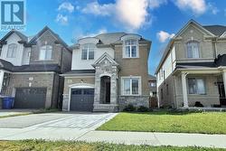 51 KAVANAGH AVENUE East Gwillimbury, ON L9N 0P5
