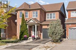 47 AMOS LEHMAN WAY  Whitchurch-Stouffville, ON L4A 0J9