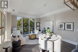 405 - 80 VANAULEY STREET Toronto, ON M5T 0C9